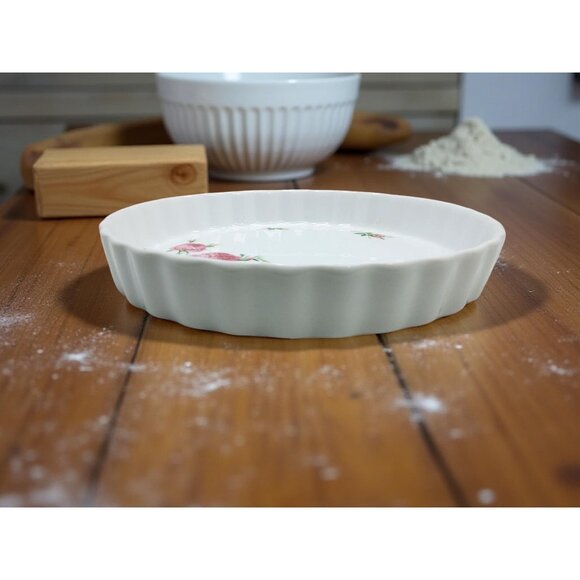 vintage christineholm porcelain floral deep pie/quiche dish - Picture 2 of 7